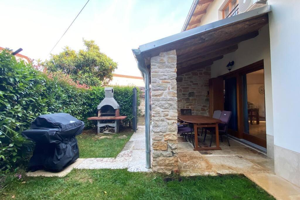 Casa Rustica Apartment Buici  Bagian luar foto